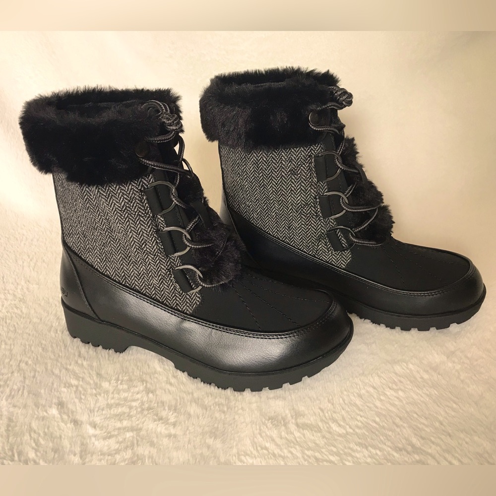 JBU by Jambu - South Gate Boot Sz 7, 8 NWT 
Black & Grey Tweed Herringbone